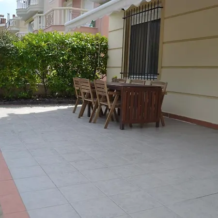 Meropi's House 아파트 *